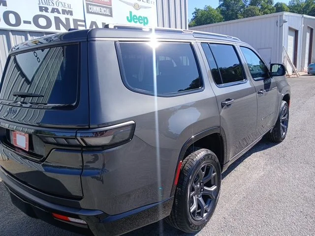 New 2026 Baltic-Gray Metallic Clear-Coat Exterior Paint Jeep Limited Altitude image 3