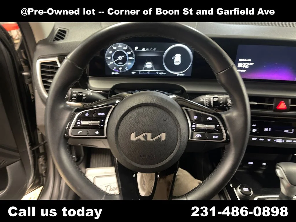 Used 2024 Gray Kia X-Line image 20