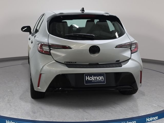 Used 2021 Silver Toyota SE Nightshade Edition image 6