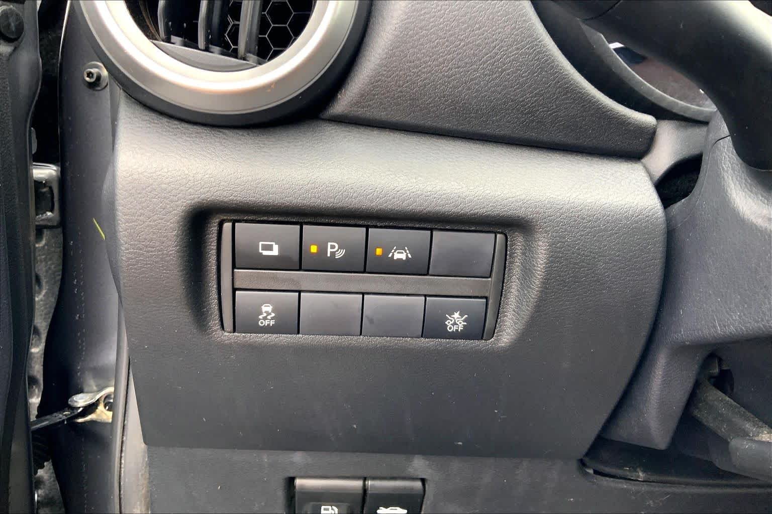 Used 2021 Gun Metallic Nissan S image 35