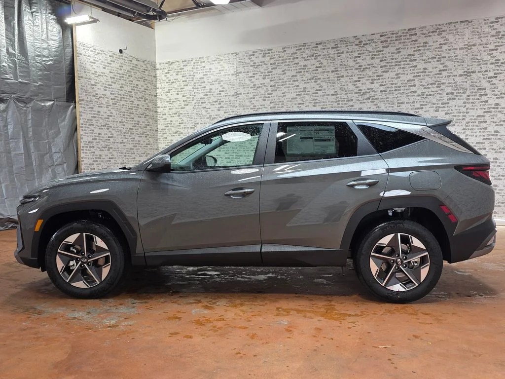 New 2026 Hampton Gray Hyundai SEL image 4