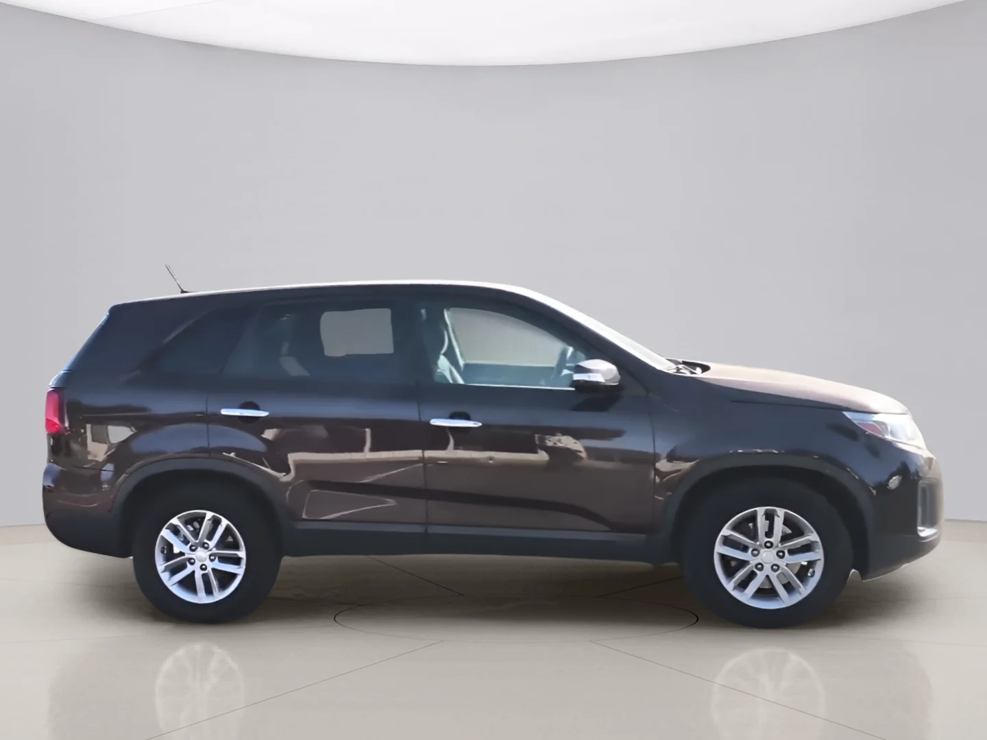 Used 2014 Purple Kia LX image 6