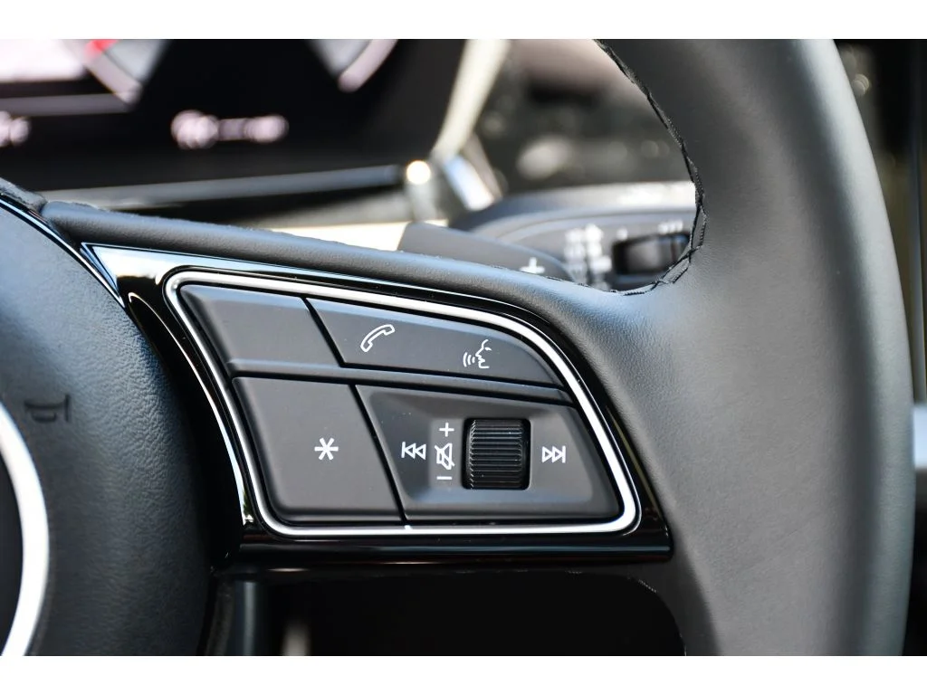 New 2026 Brilliant Black Audi Premium image 31