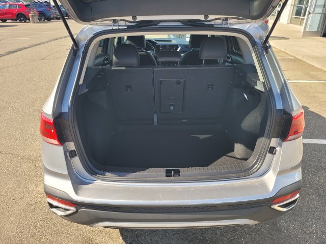 Used 2024  Volkswagen 1.5T SE image 11