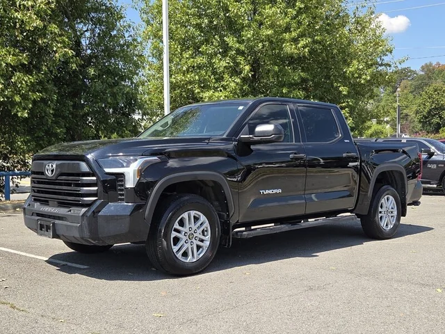 2024 TOYOTA TUNDRA SR5