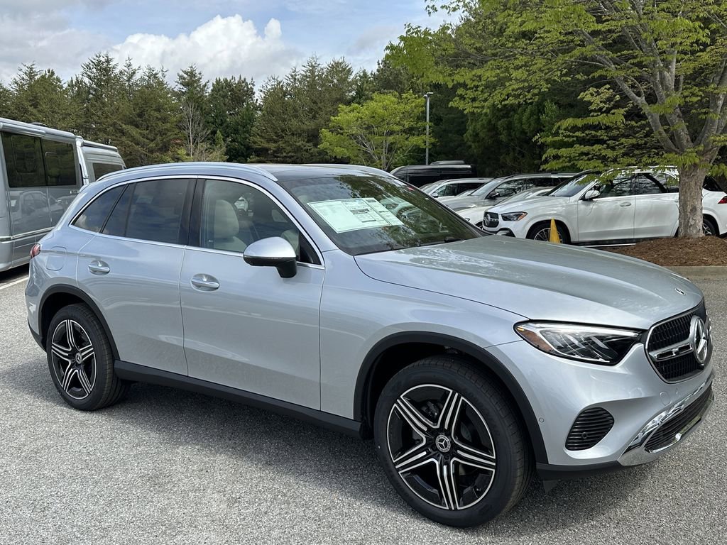 New 2026 Cirrus Silver Metallic Mercedes-Benz GLC 300 image 2