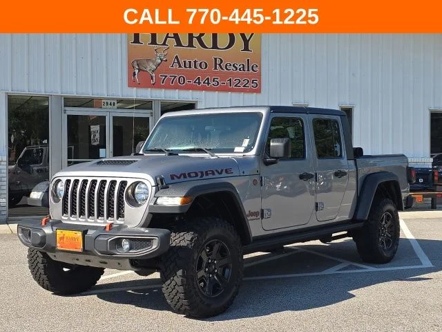 Used 2020 Silver Jeep Mojave image 1