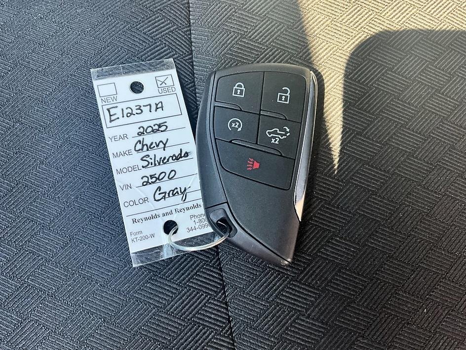 Used 2025 Gray Chevrolet LT image 37