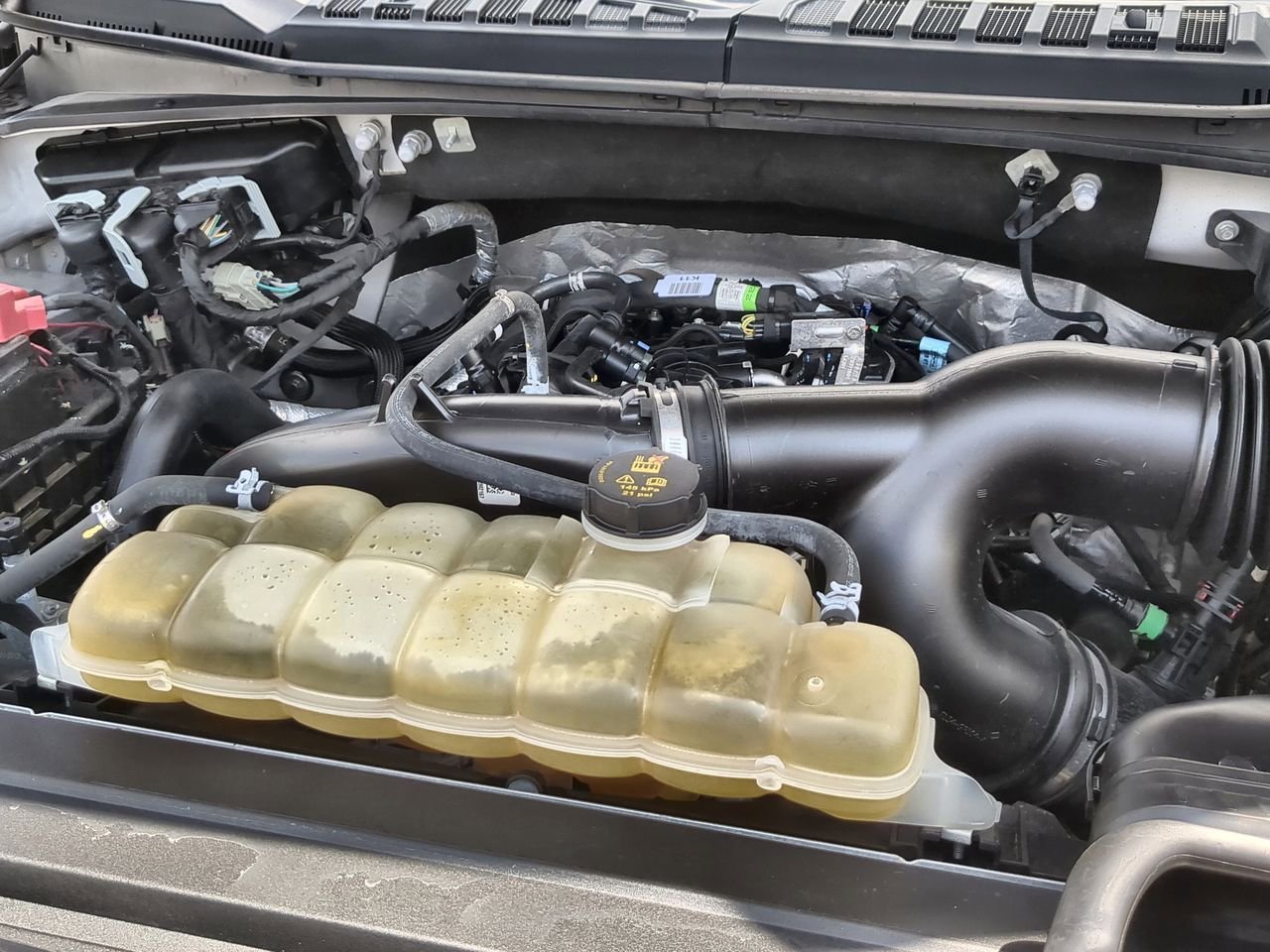 Used 2020 Silver Ford XL image 29