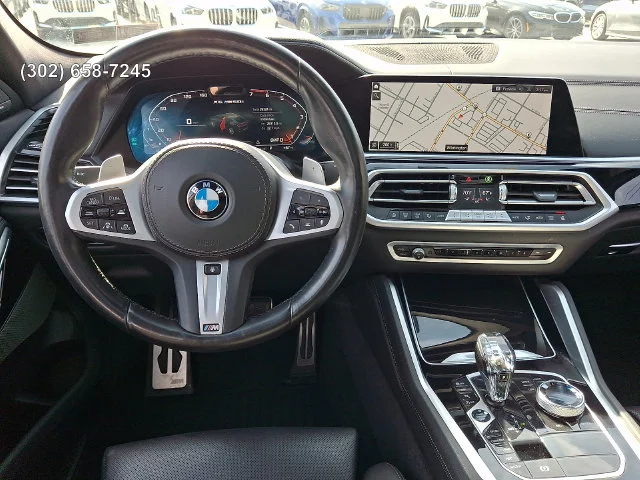 Used 2022 Black Sapphire Metallic BMW M50i image 10