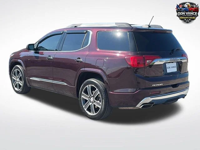 Used 2018 Red GMC Denali image 3