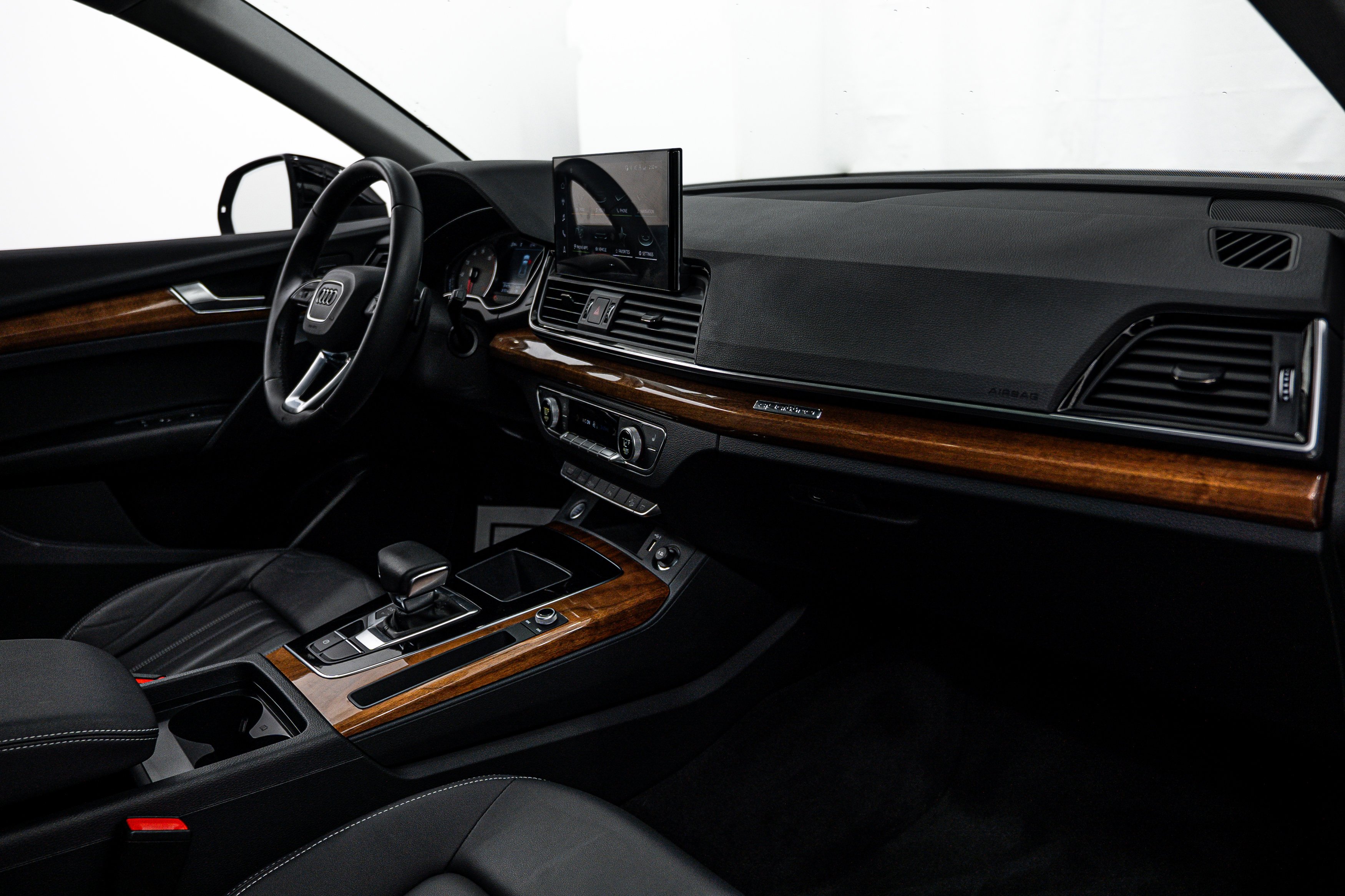 Certified Used 2023 Mythos Black Metallic Audi Premium image 8