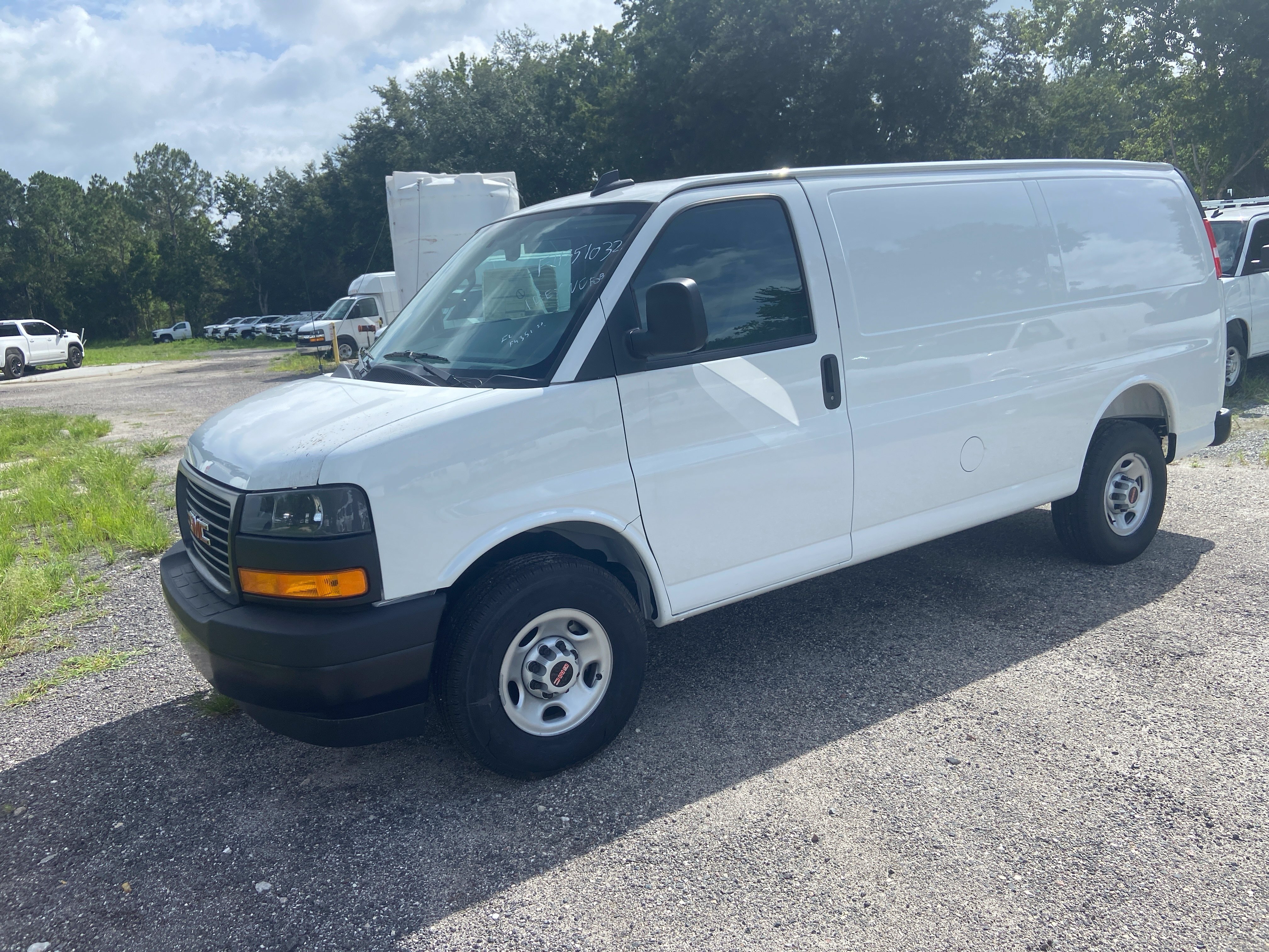 2025 GMC Savana 2500's photo