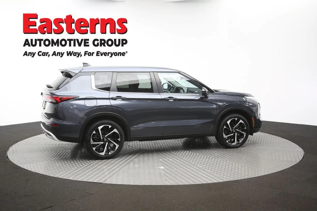 Used 2024 Gray Mitsubishi SE image 45