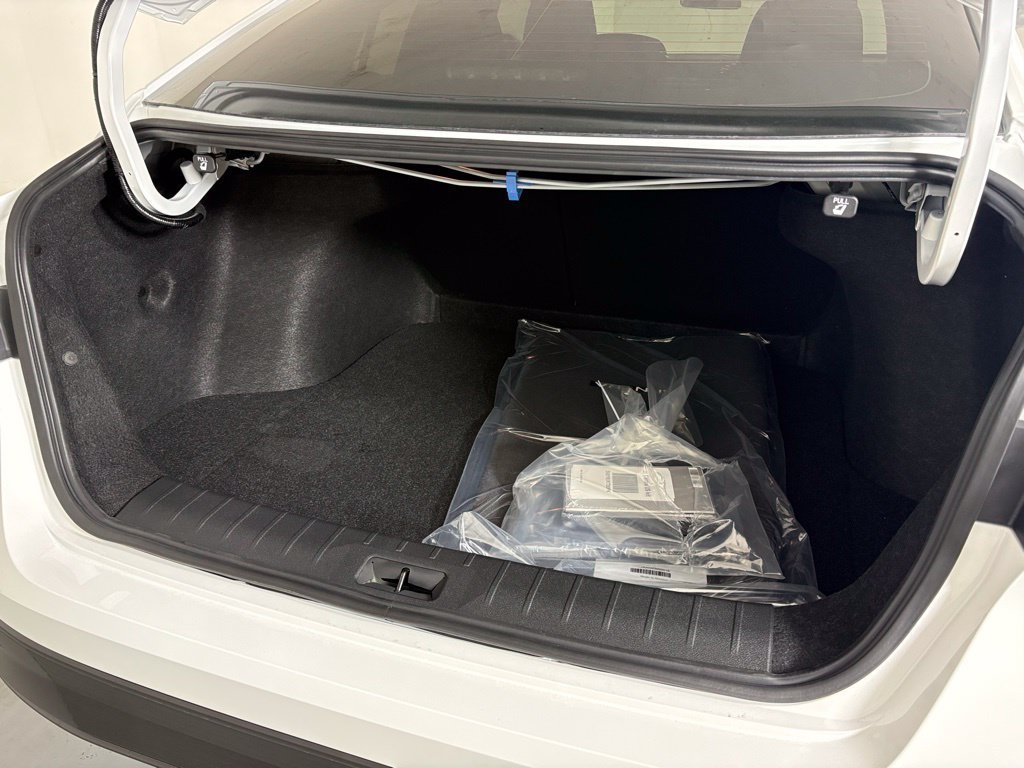 Used 2026 White Nissan SV image 18