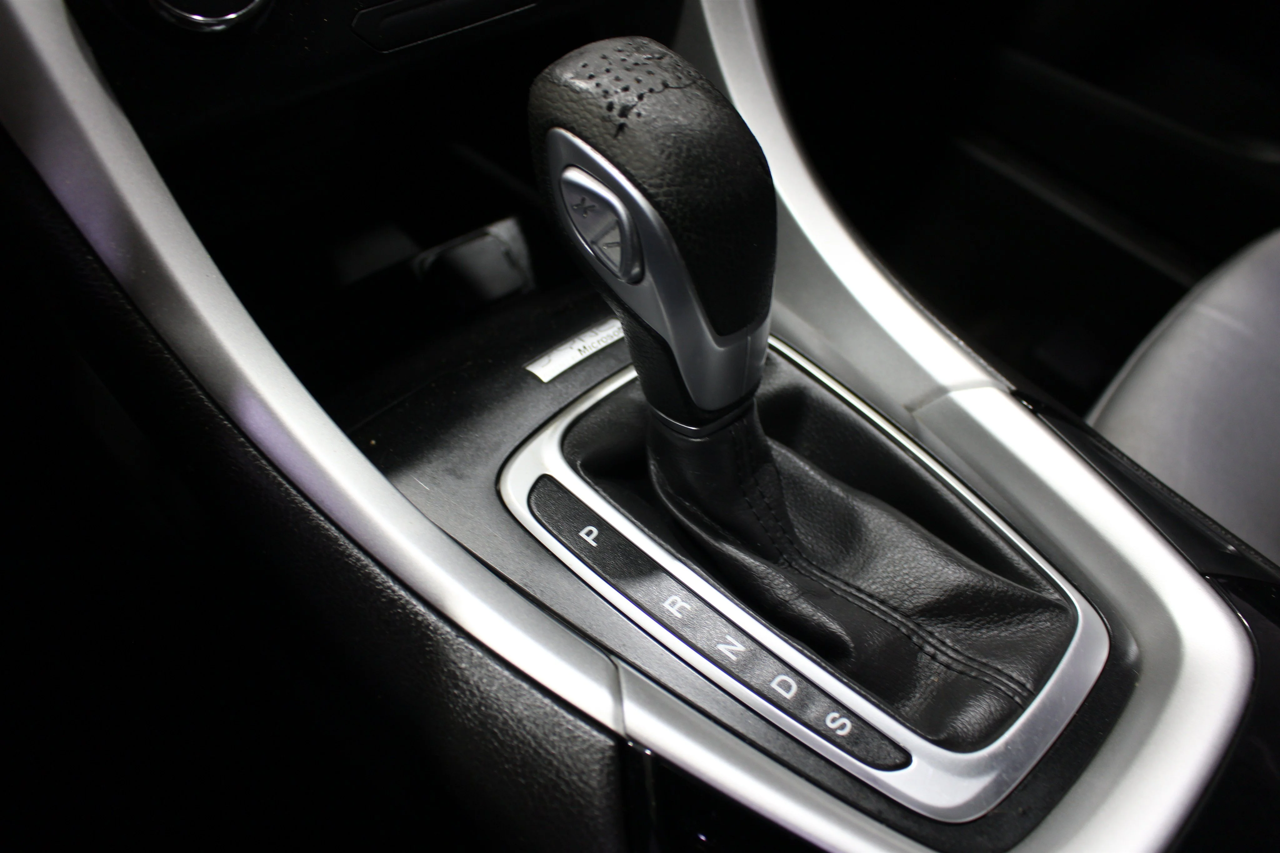 Used 2014 Silver Ford S image 15