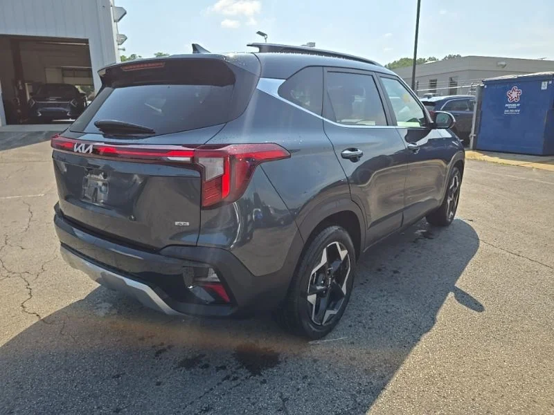 Used 2024 Gray Kia EX image 8