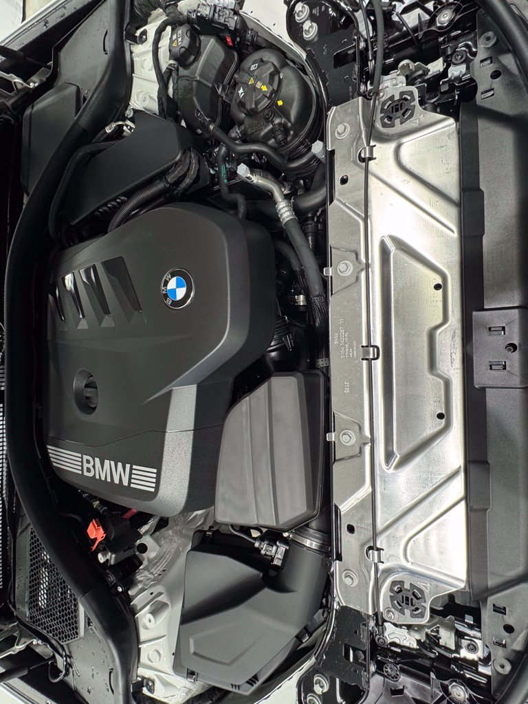 2026 BMW 3 Series 330i - Photo 31