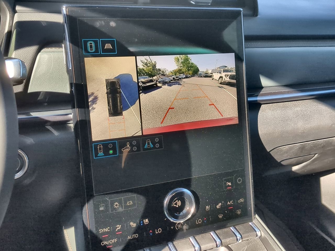 2026 GMC Terrain AT4 - Photo 15