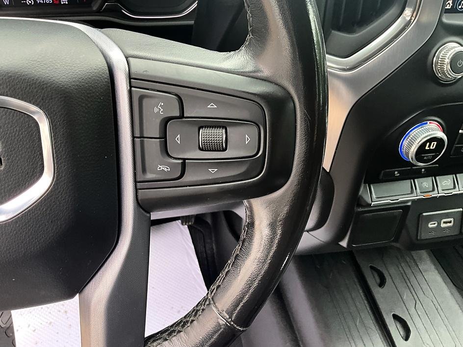 Used 2020 White GMC Elevation image 34