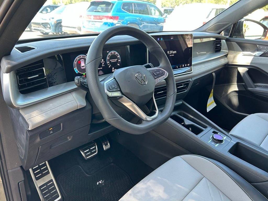 New 2026 Green Volkswagen 2.0T SE R-Line Black image 14