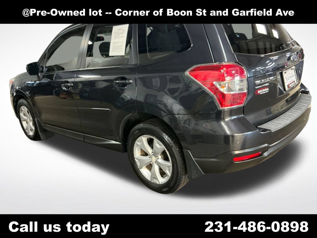 Used 2014 Grey Subaru 2.5i Premium image 3