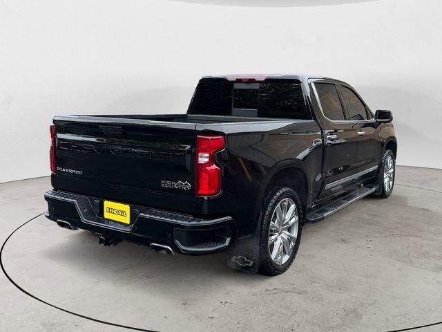 Used 2024 Black Chevrolet High Country image 5