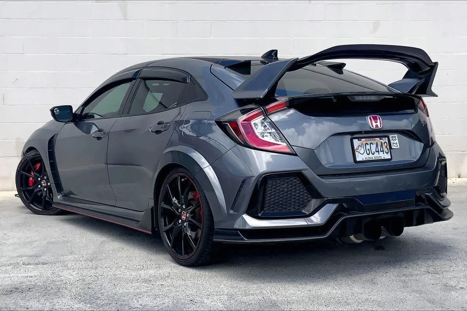 Used 2018 Gray/gray Honda Touring image 4