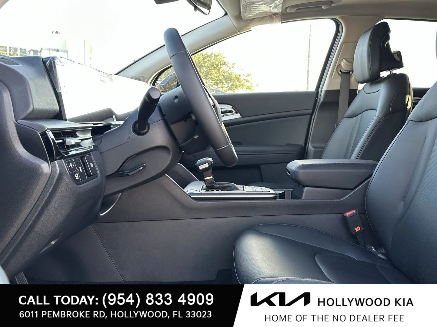 New 2026 Ebony Black Kia EX image 15