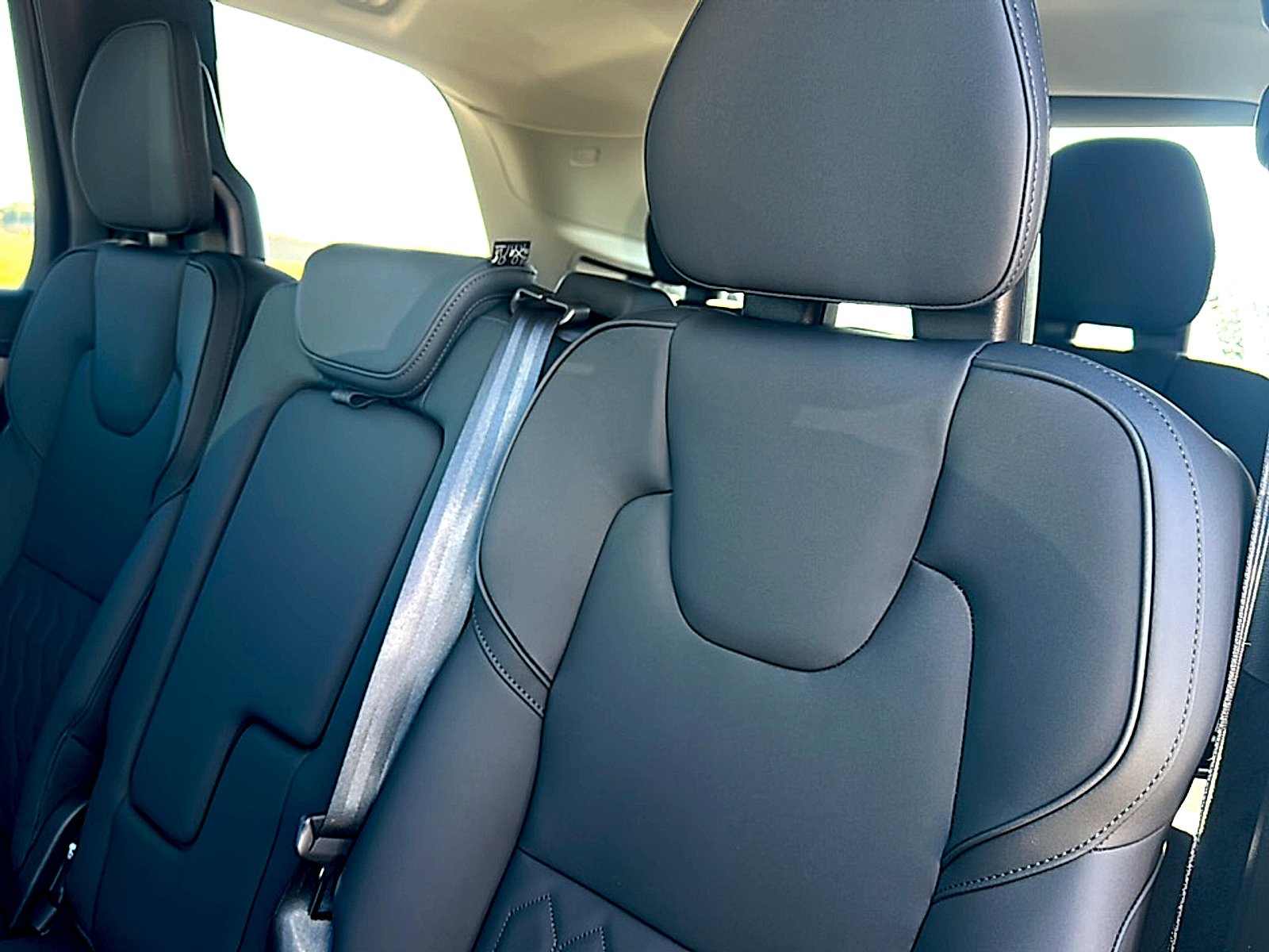 New 2026 Denim Blue Volvo Core image 16