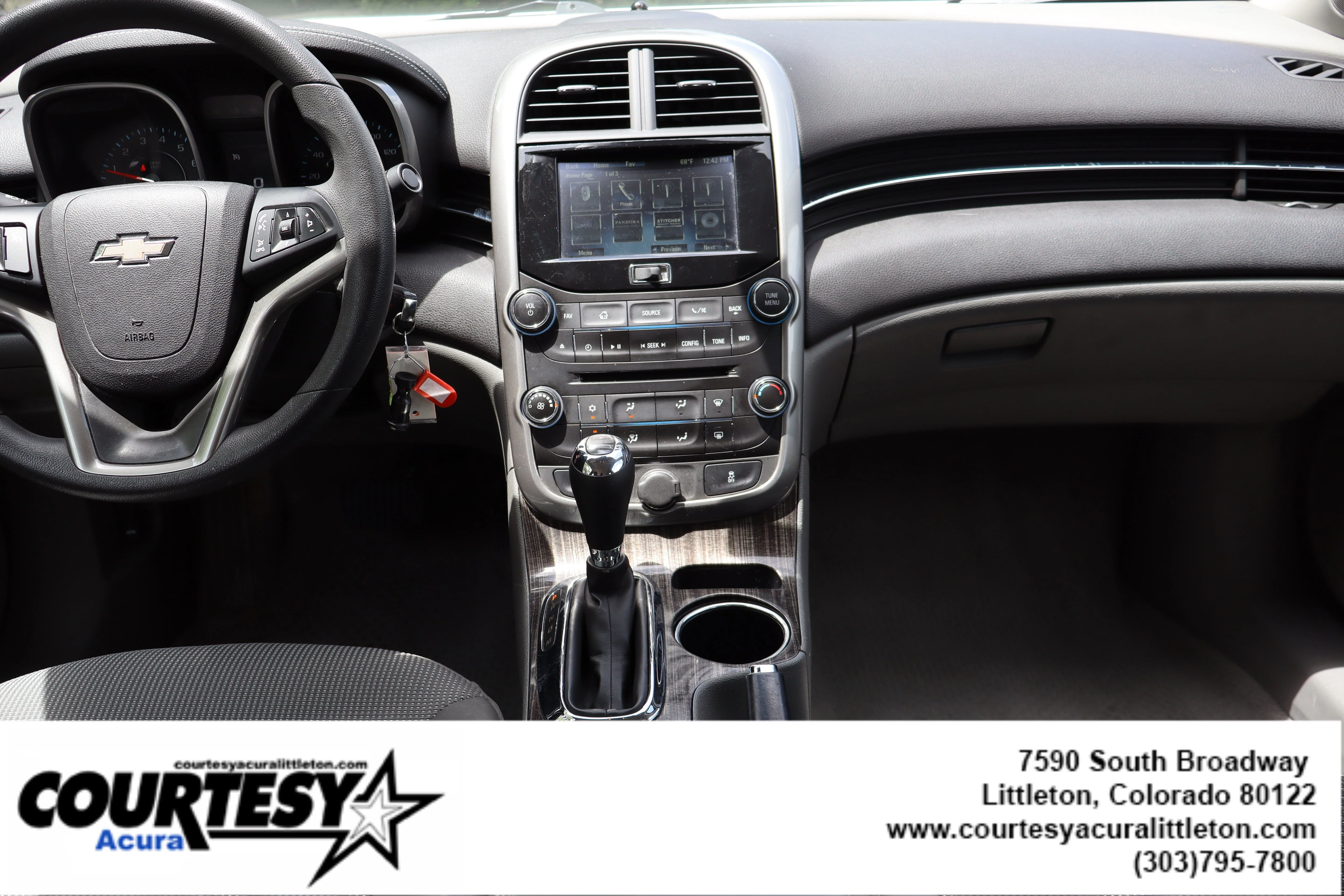 Used 2016 Silver Ice Metallic Chevrolet LT image 9