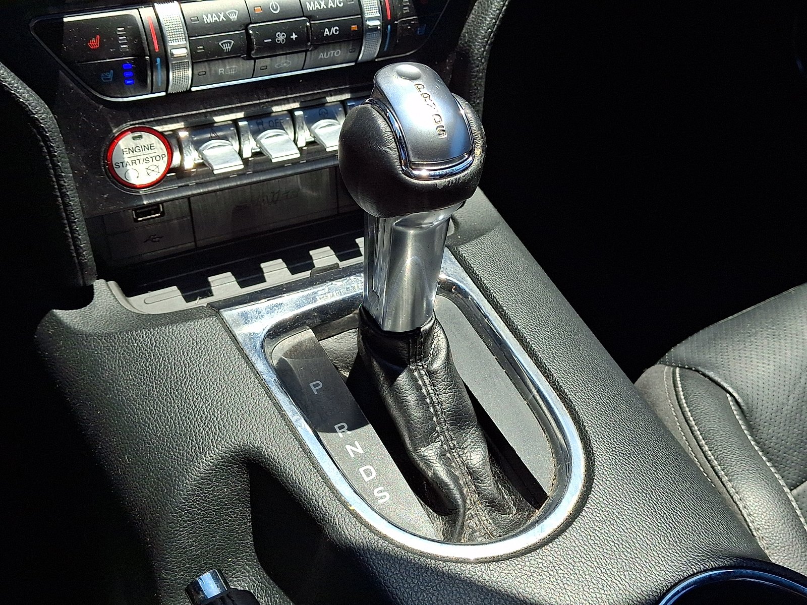 Used 2015 Black - UA Ford EcoBoost image 12
