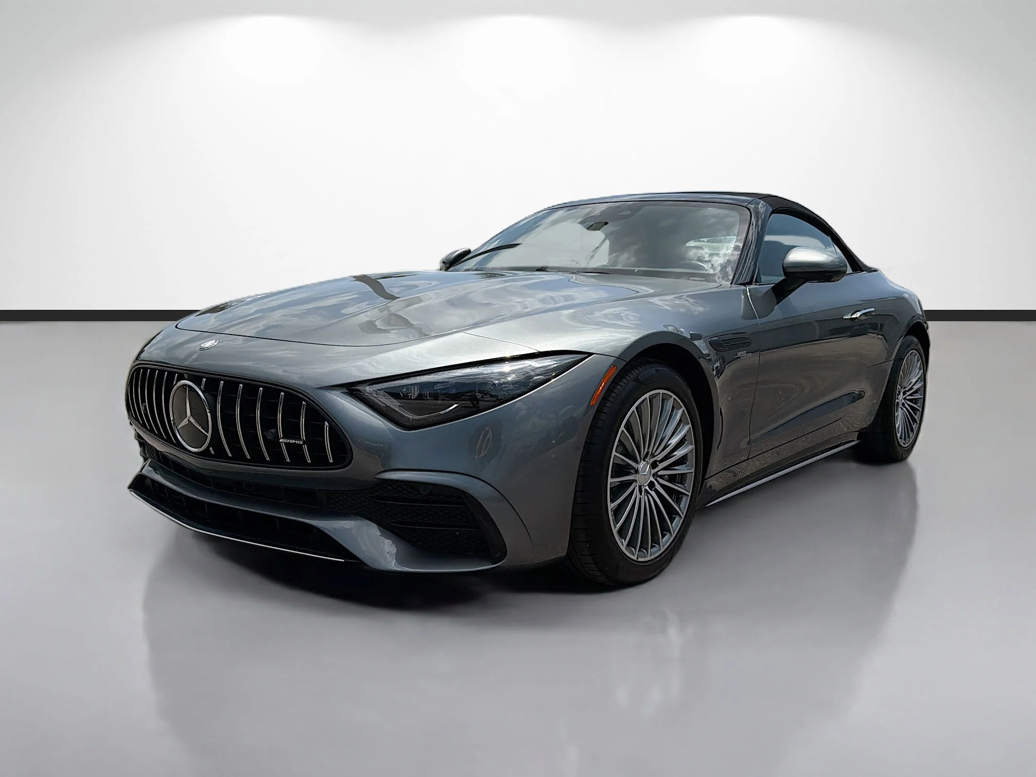 Used 2023 Selenite Gray Metallic Mercedes-Benz AMG® SL 43 image 7
