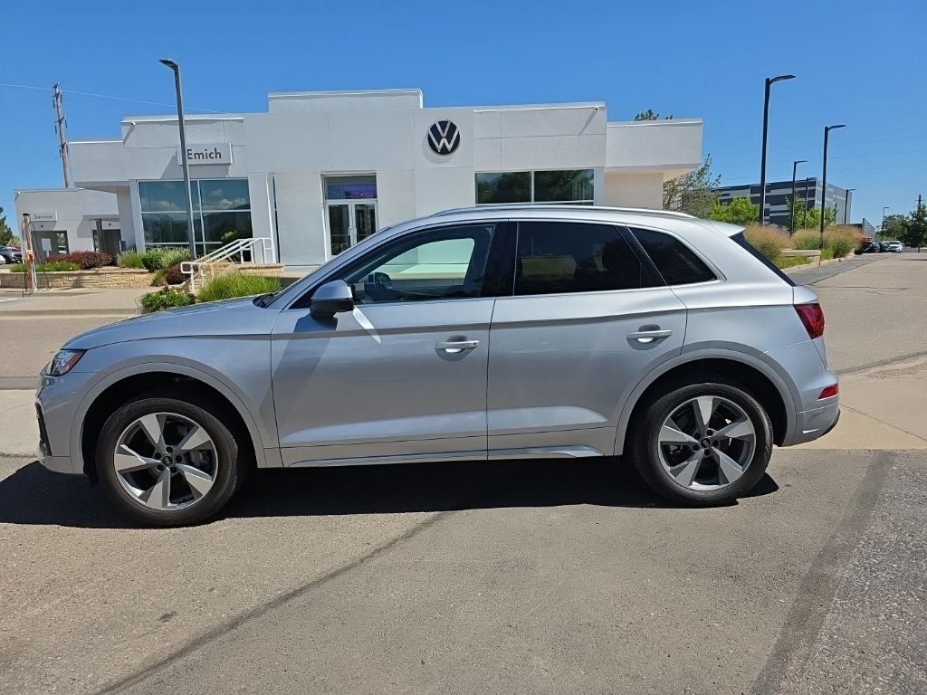 Used 2023 Silver Metallic Audi 40 Premium Plus image 3