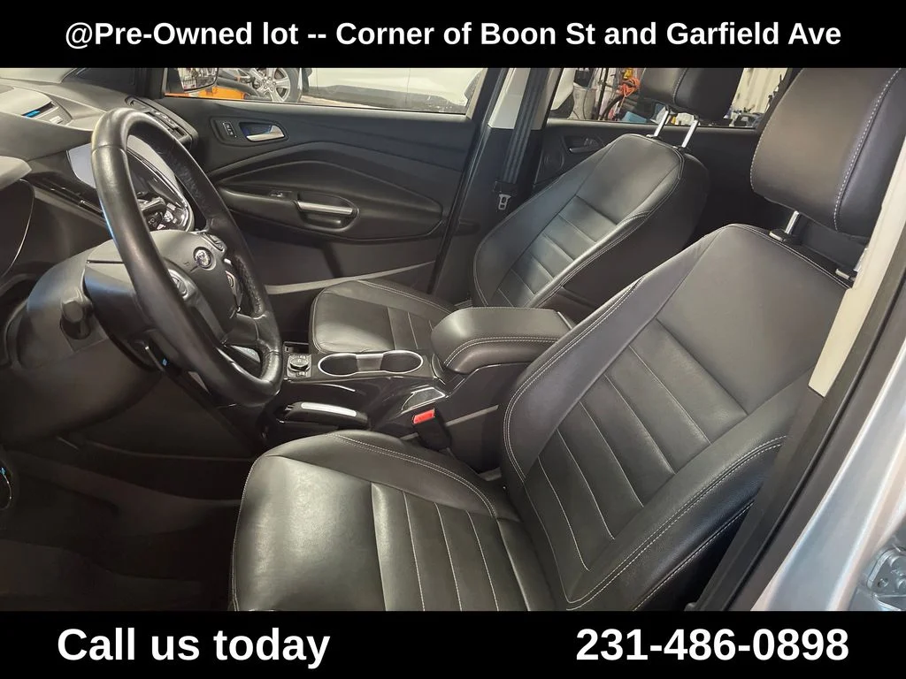 Used 2014 Silver Ford Titanium image 14