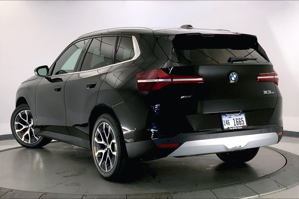 Used 2026 Black Sapphire Metallic BMW  image 2