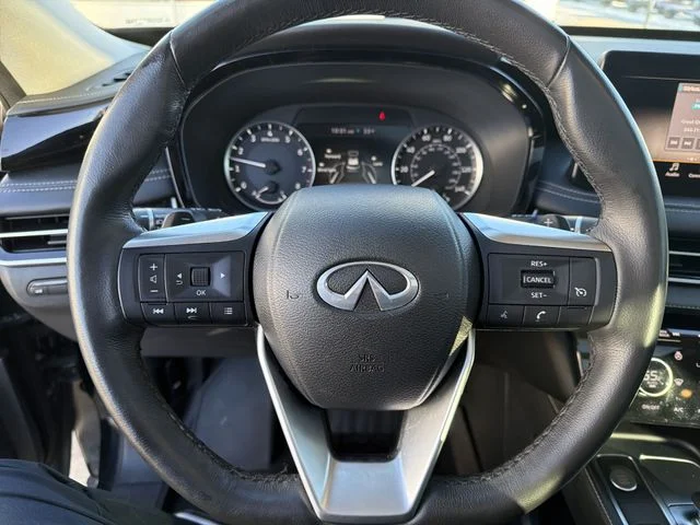Used 2022 Black INFINITI PURE image 16