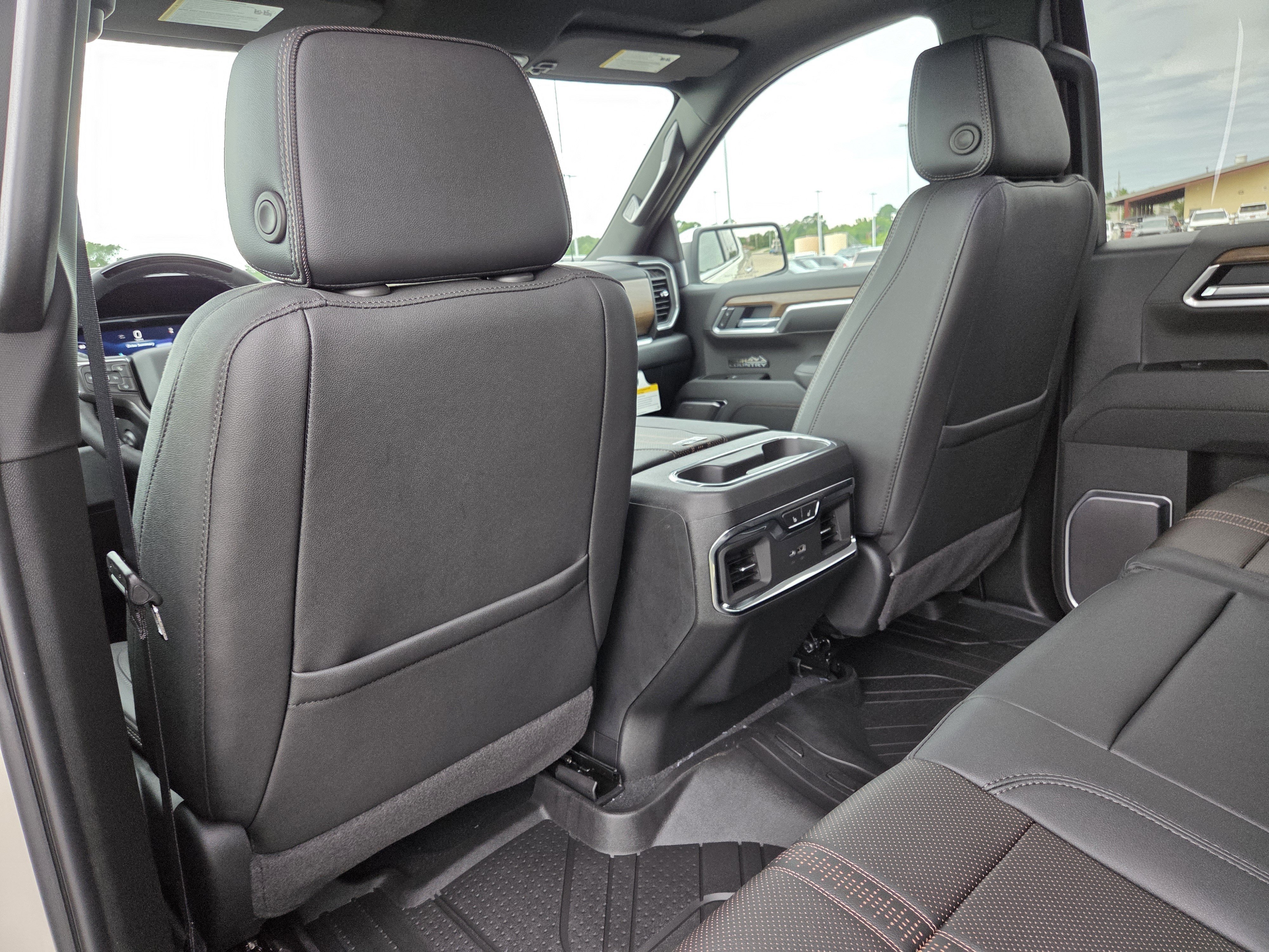2026 Chevrolet Silverado 1500 High Country - Photo 26