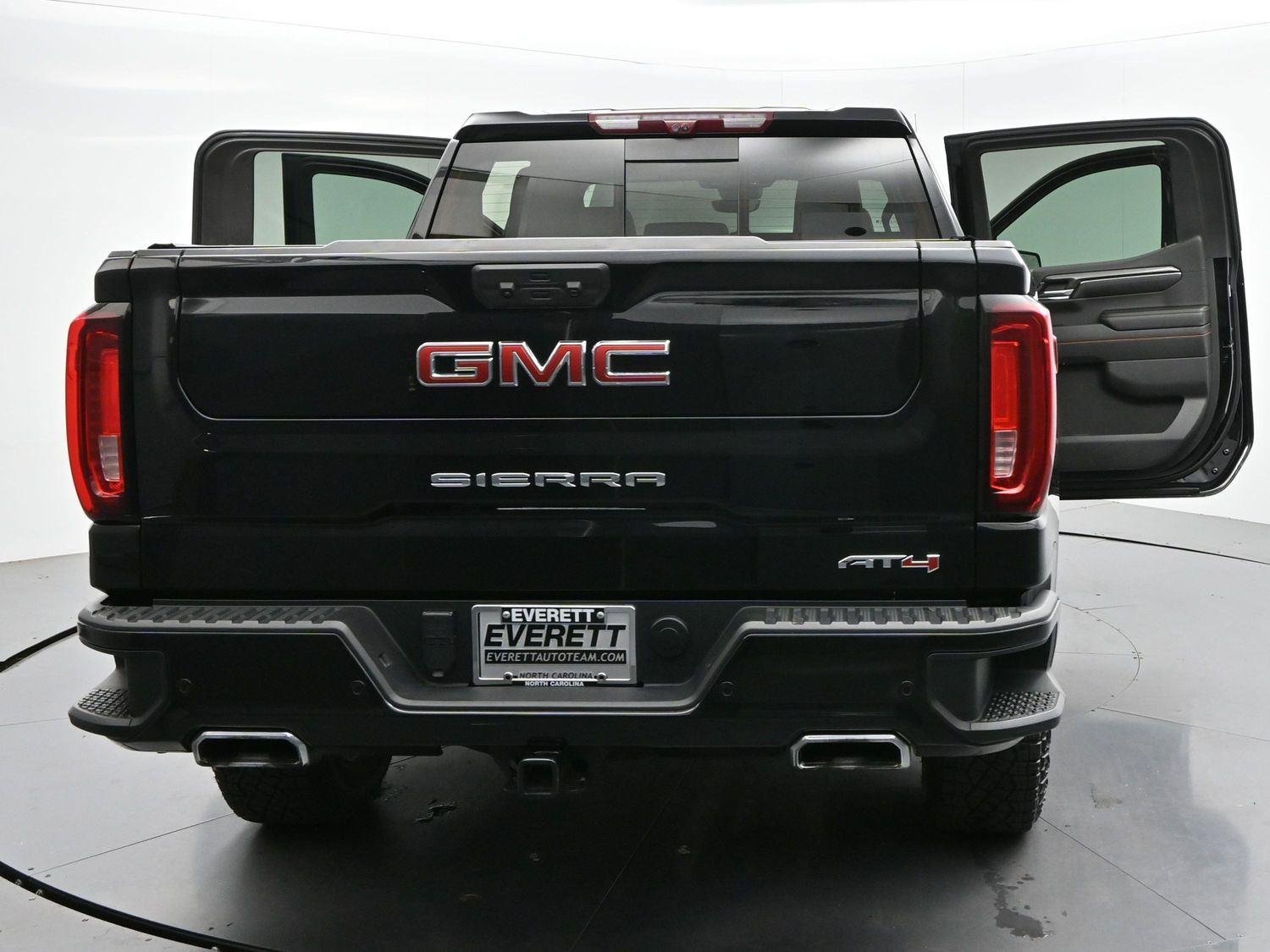 Used 2024 Onyx Black GMC AT4 image 42