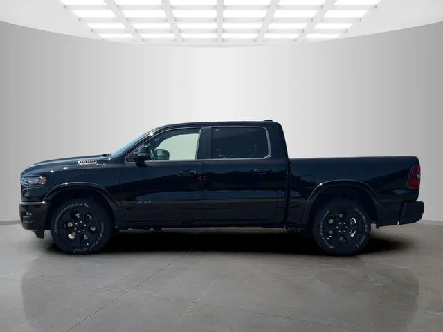 New 2026 Diamond Black Crystal Pearl-Coat Exterior Paint RAM BIG HORN image 4
