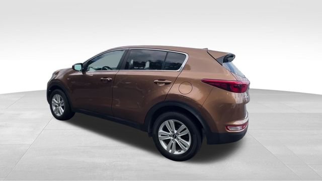 Used 2018 Brown Kia LX image 11