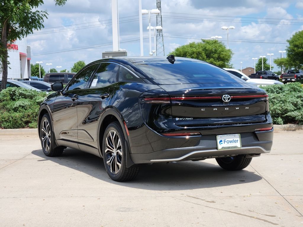 New 2026 Toyota Toyota Crown XLE XLE in Norman #N261062 | Fowler