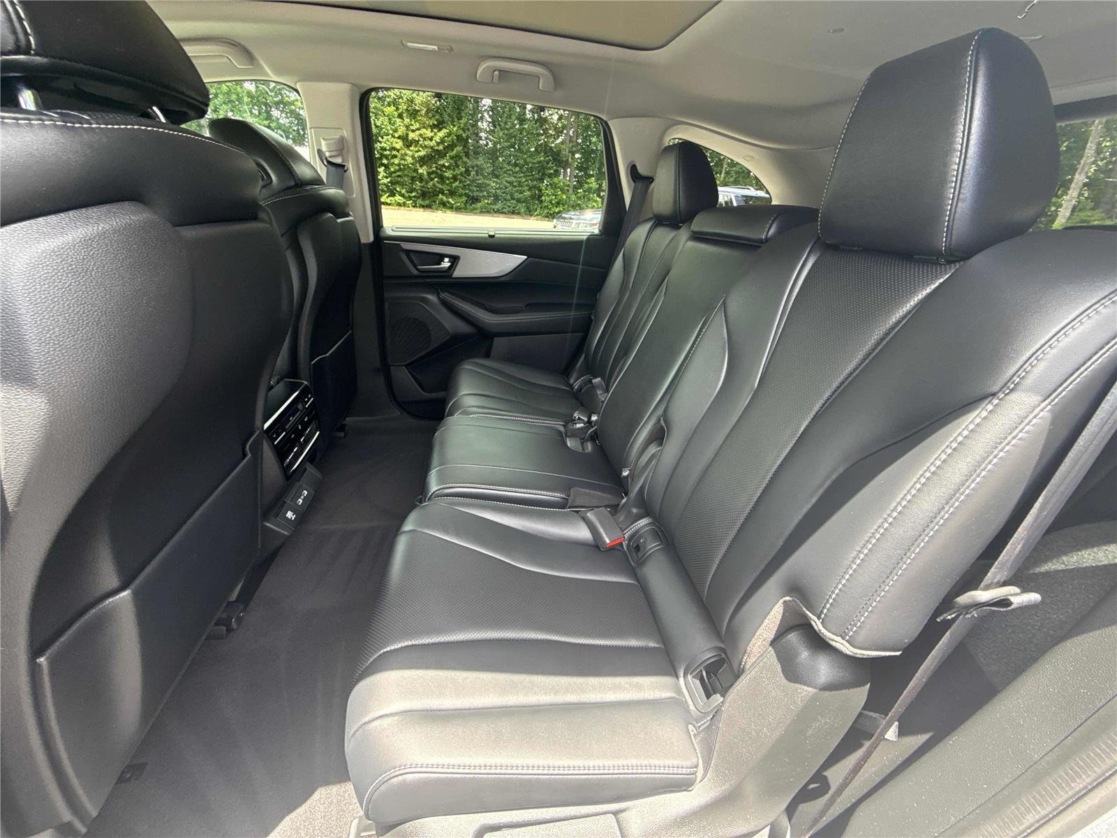 Used 2023 Lunar Silver Metallic Acura w/Tech image 12
