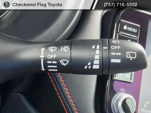 Used 2024 Aspen White Tricoat/Super Black Nissan SR image 29