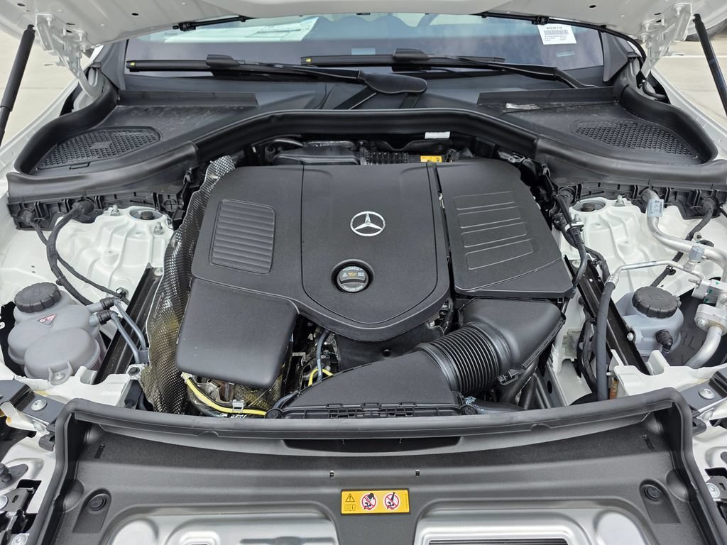 New 2026 Polar White Mercedes-Benz GLC 300 image 60