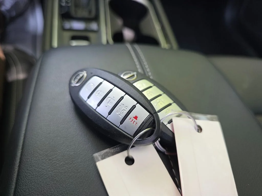 Used 2025 Gun Metallic Nissan 2.5 SL image 27