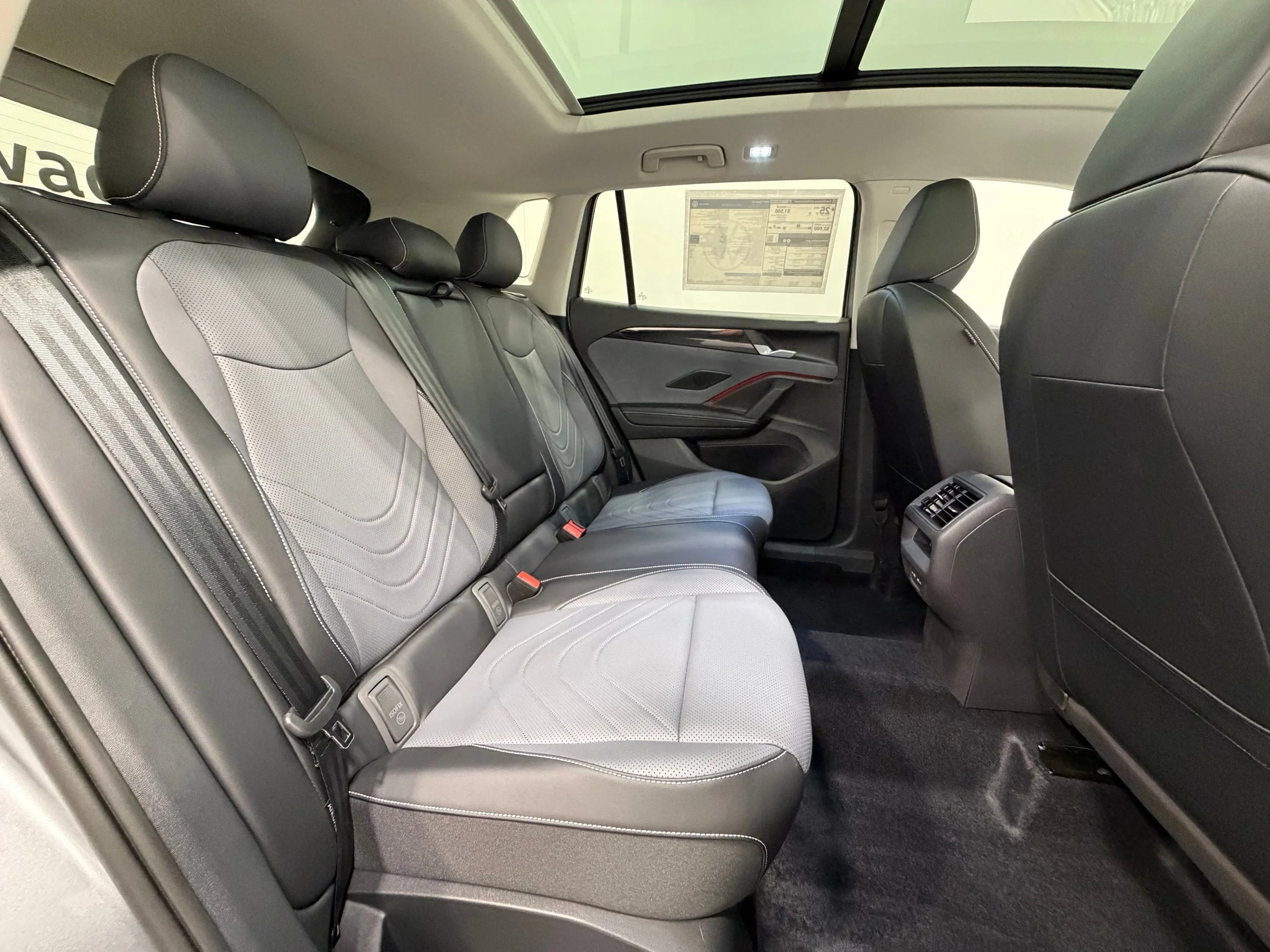 New 2026 Silver Volkswagen SE image 28