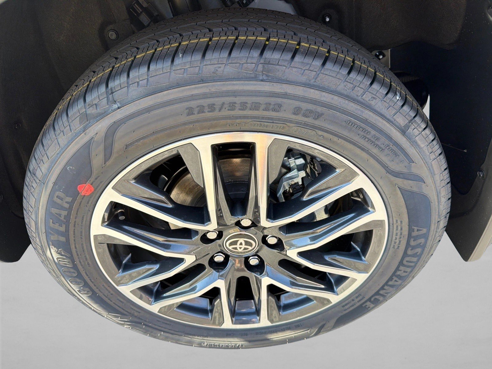 New 2026 Wind Chill Pearl Toyota XLE image 20