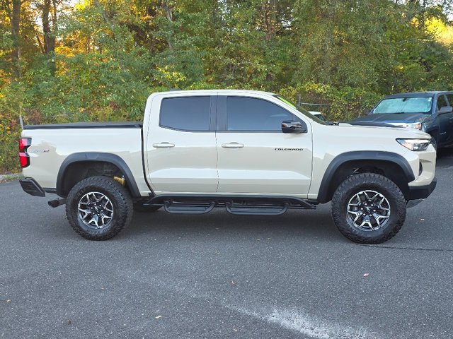 2024 Chevrolet Colorado ZR2 - Photo 19