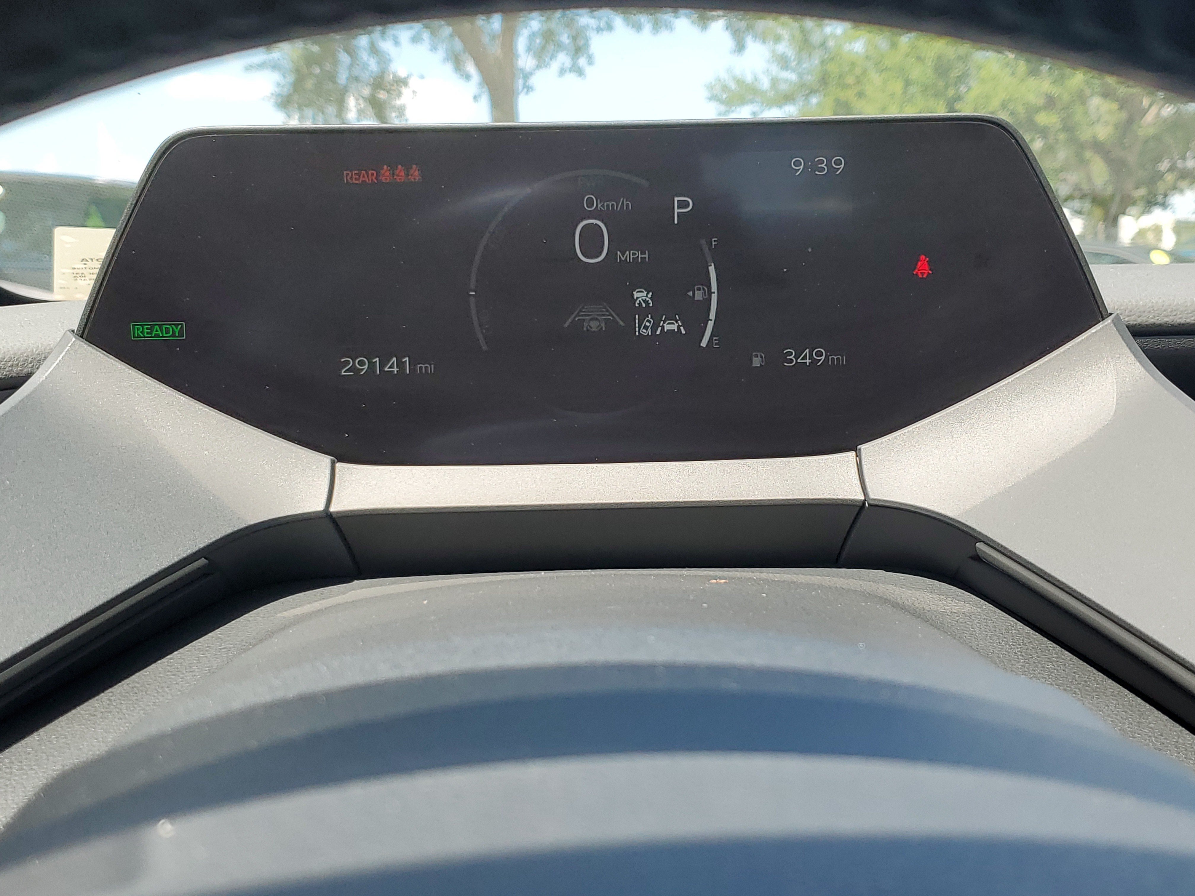 Certified Used 2024 Pearl Toyota LE image 25